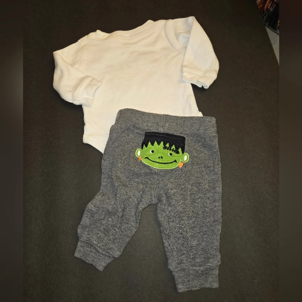 Carter's NB Mommy's Little Monster 2pc Outfit Halloween Fall